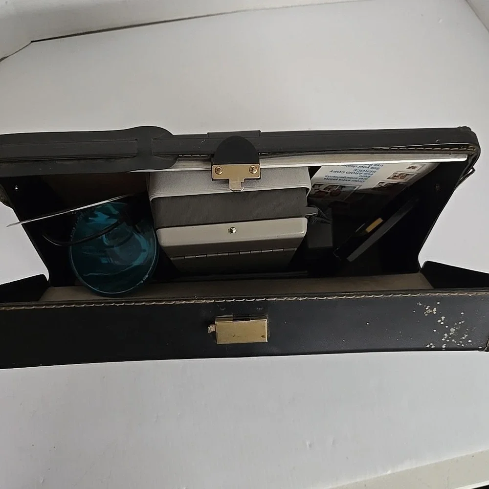 Vintage Polaroid Automatic 104 Instant Film Land Camera with Case and Extras